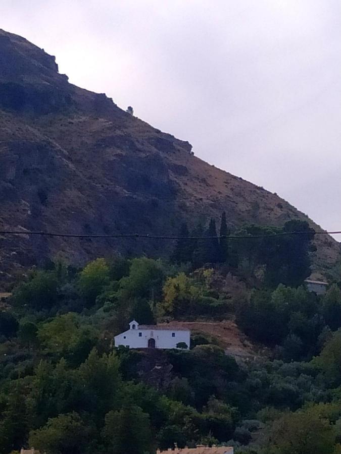 Vivienda Turistica Bufer Cazorla Apartment Екстериор снимка